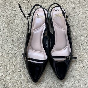 Jones New York Glossy Black Pointed Heels
